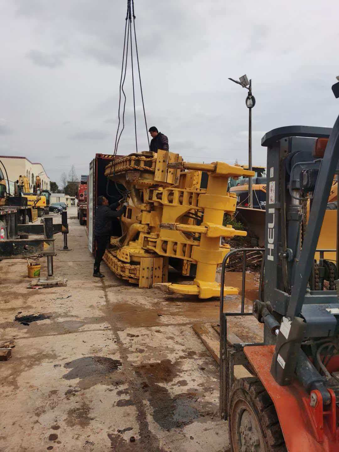 Exported one Shantui SD22S bulldozer to South America