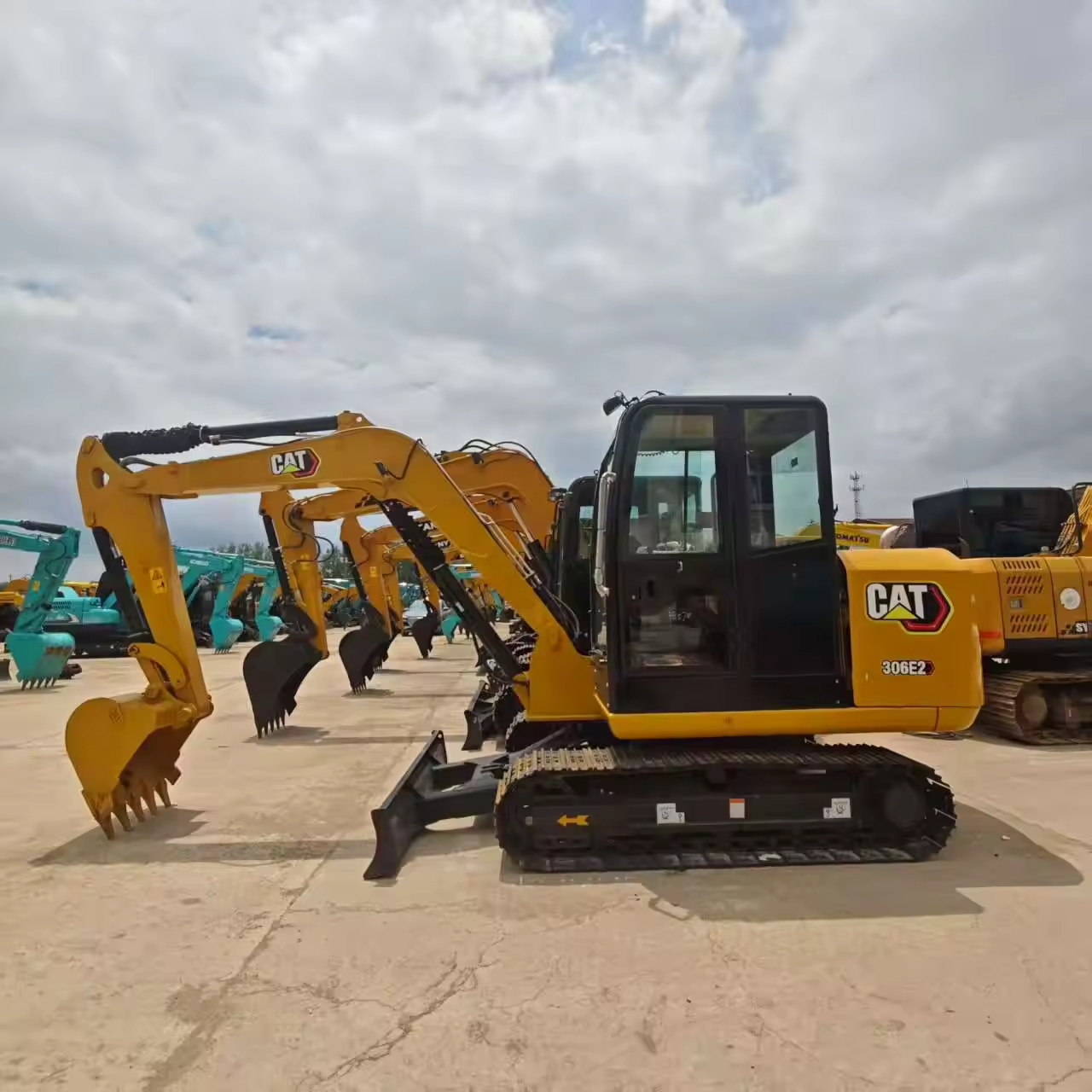 Used CAT 306E2 excavator