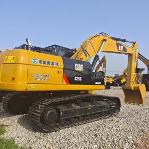 Подержанный экскаватор CAT 329D